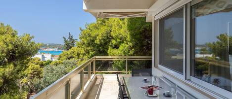 Apartment | 16 bedrooms