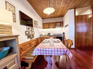 Dining - Marmolada by Interhome (Canazei)