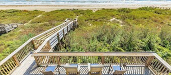 Blue Waves - Beachside Calm, Gulf Views for Miles