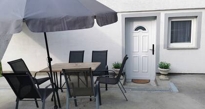 Apt4Rest - Central Urban Oasis + Free Parking, Great Location