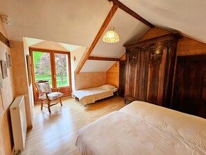 4 habitaciones y wifi gratis 