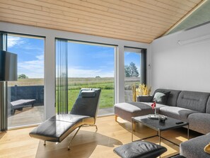 Fernseher, Kamin