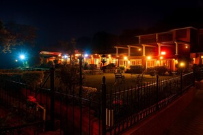 บริเวณภายนอก