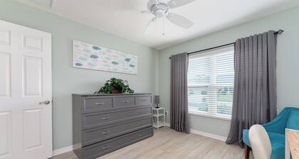 Relax, Play & Soak in Style at this Newly Renovated 3/2 in The Village of DeSoto w/ HOT TUB & POOL TABLE