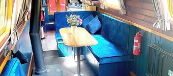 Pretty Narrowboat moored in Private Garden, (sleeps 4), Hanwell, West London.