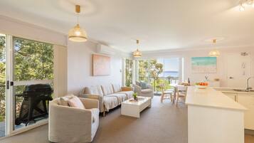 تلفزيون ذكي