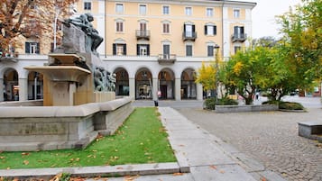 Esterni