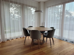 华丽公寓, 山景 | 餐厅