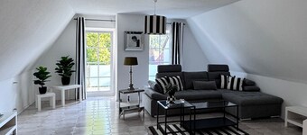 Apartment 'Danielle' with Mountain View, Balcony, and Wi-Fi