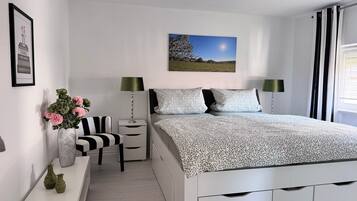 Fer et planche Ă repasser, Wi-Fi, draps fournis