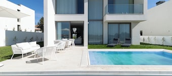 Belemia Grey Villa, Sintra, Lisbon