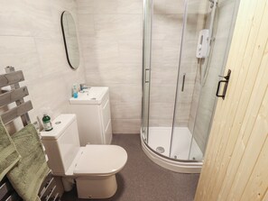 Shower - Conisholme (Grimsby)