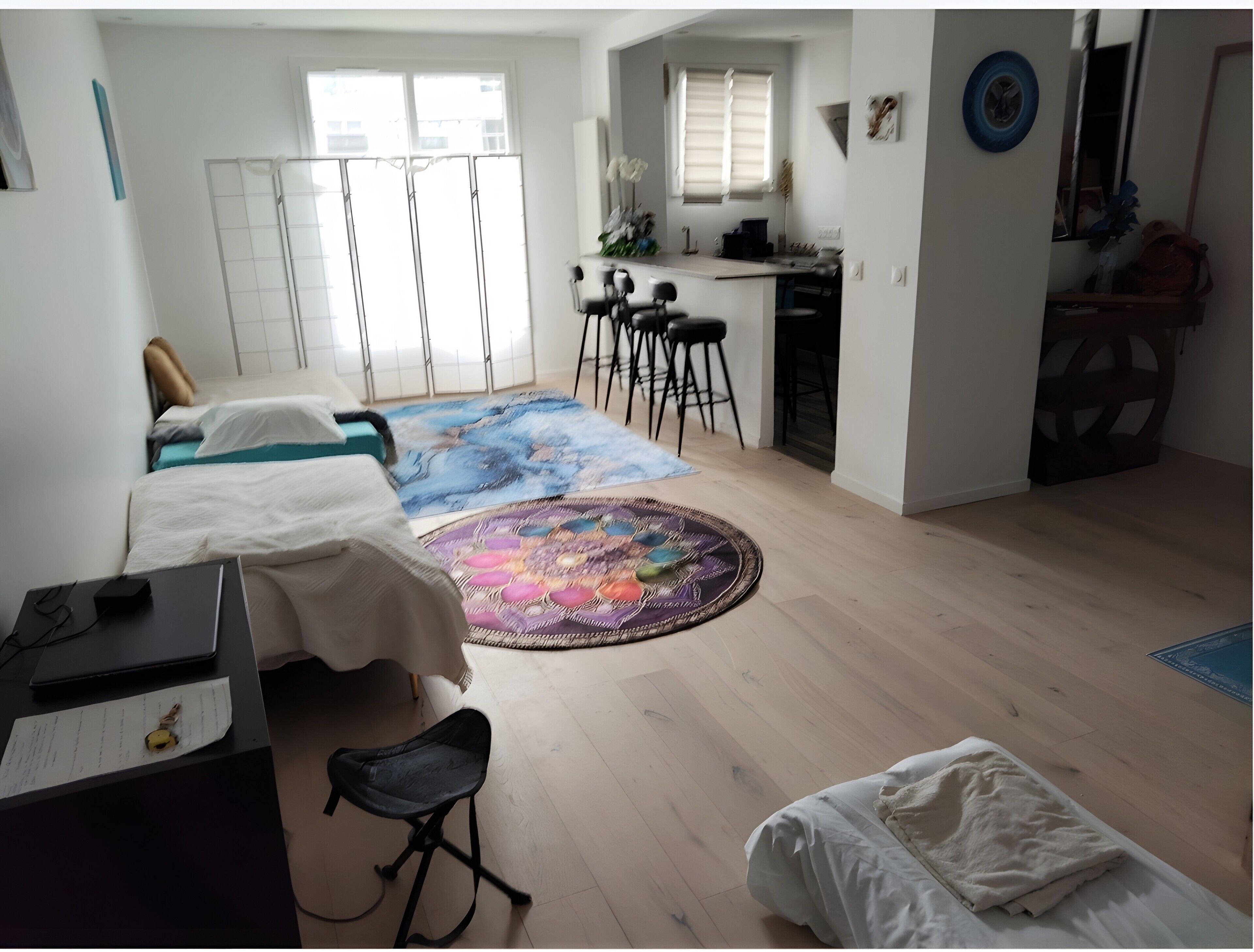 1 chambre, fer et planche à repasser, draps fournis