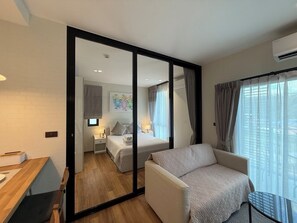 1 chambre, fer et planche à repasser, Wi-Fi, draps fournis