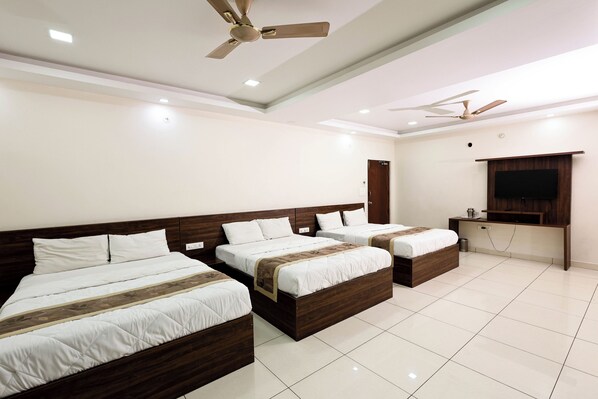 مكتب ومساحة عمل للكمبيوتر المحمول وواي فاي مجانًا