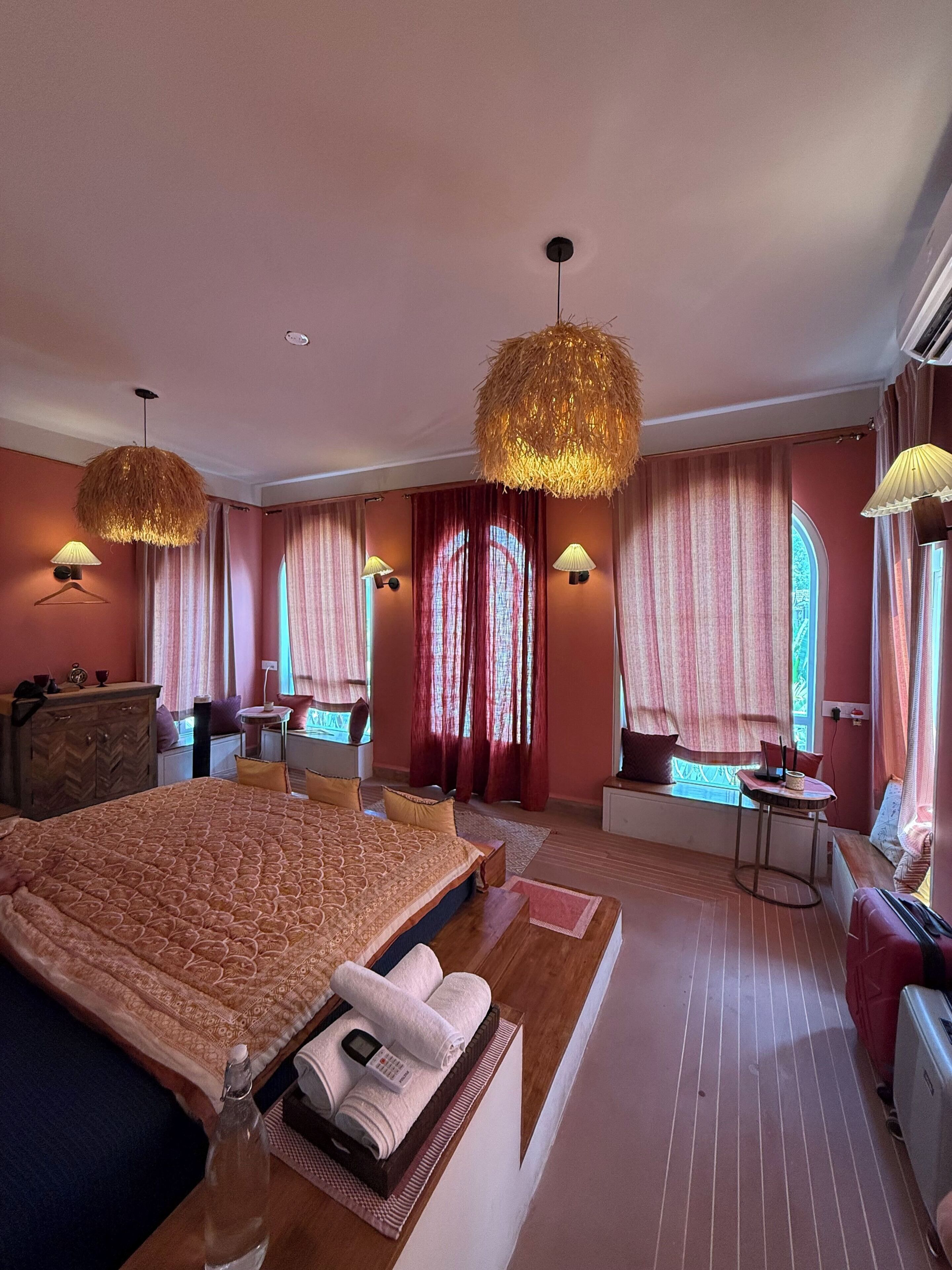 スーペリア ヴィラ バルコニー シティビュー | デスク、ノートパソコン用作業スペース、WiFi (無料)