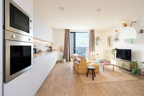Apartment (1 Bedroom) | Eigene Küche