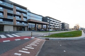 Exterior - SPV Apart Pileckiego 258 (Warszawa)