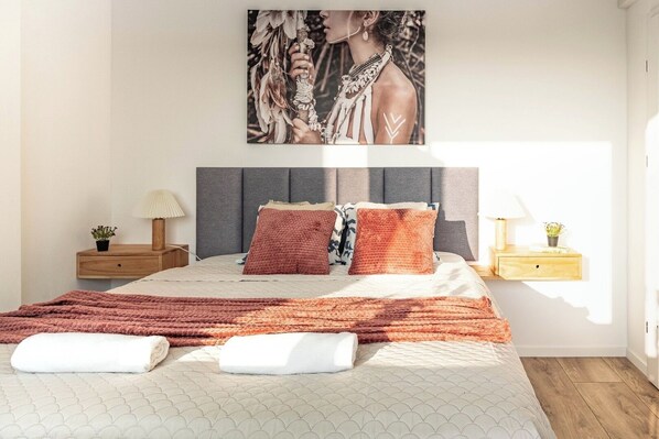 Bügeleisen/Bügelbrett, WLAN, Bettwäsche