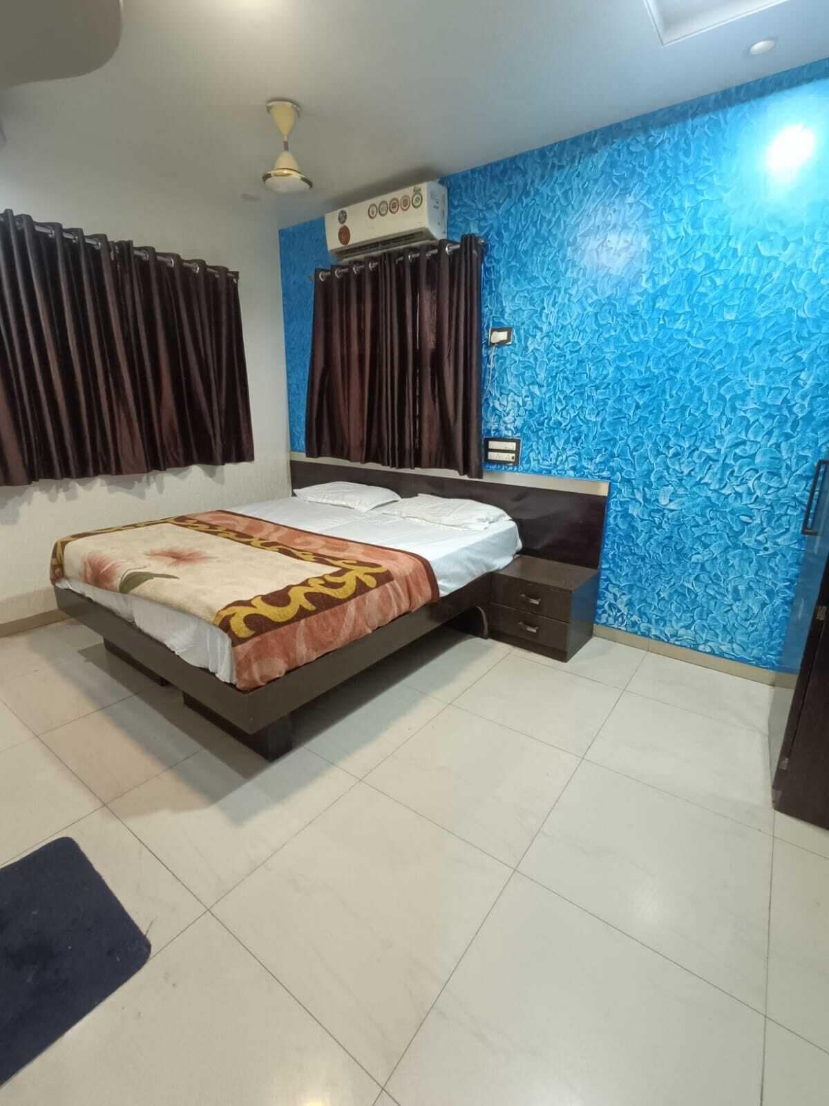 مكتب وواي فاي مجانًا