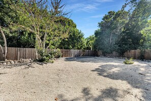 Property grounds - Largo Cottage Summary (Key Largo)