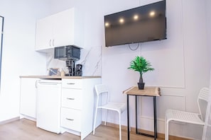 Basic-Apartment | Eigene Kochnische