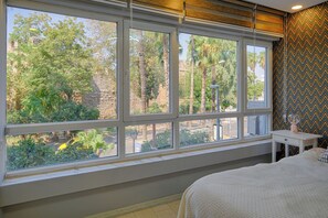 Familienapartment, 3 Schlafzimmer, Küche, Stadtblick | Blick auf die Stadt