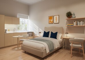 خزنة داخل الغرفة ومكتب ومساحة عمل للكمبيوتر المحمول وواي فاي مجانًا