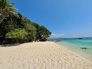 Sun loungers, beach towels