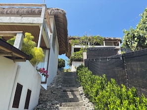 Property grounds - Villa JuPITER, Boracay, ocean view holiday home with pool (Malay)
