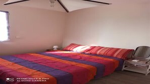 3 Schlafzimmer, Bügeleisen/Bügelbrett