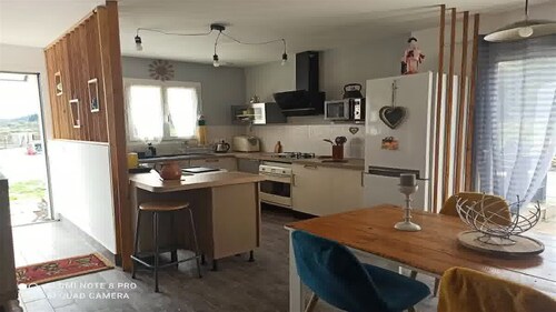 Maison en piémont Cévenol jusqu'à 8 pers "aux beaux jours" Animaux accepter