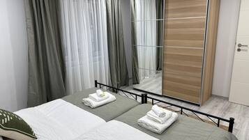 Ferros/tĂĄbuas de passar roupa, Wi-Fi, roupa de cama