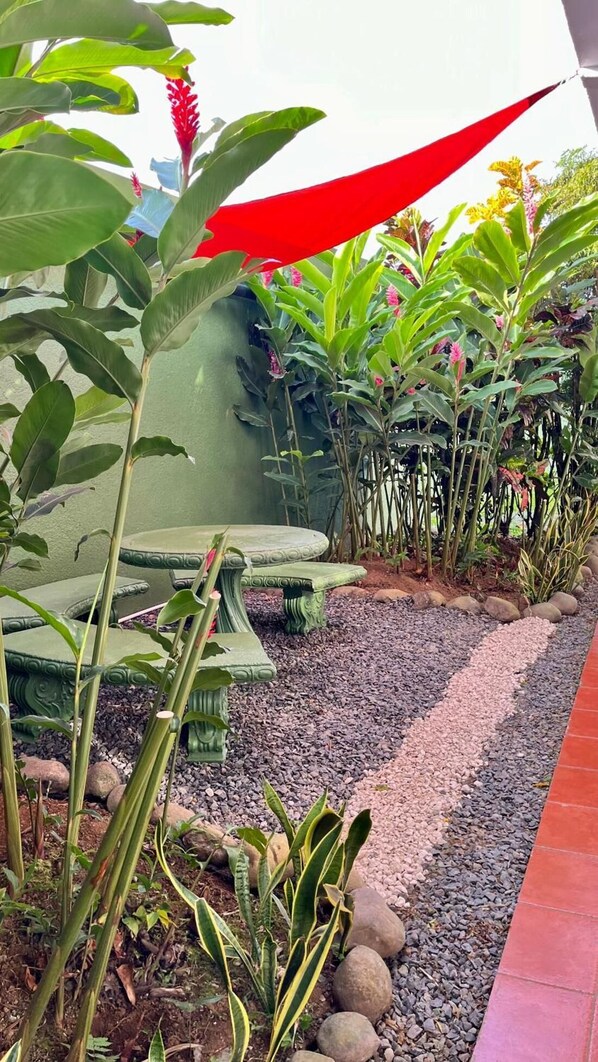 Room, Multiple Bedrooms, Smoking, Garden View | Property grounds