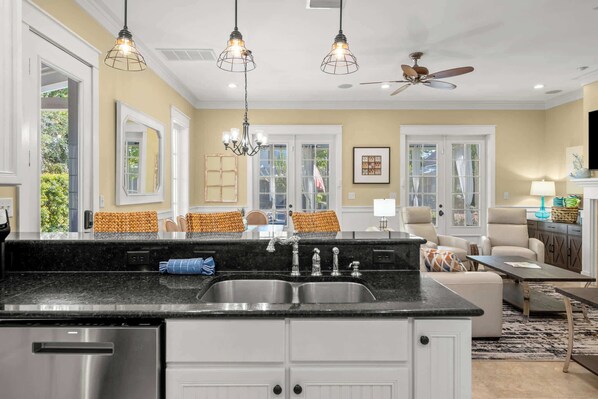 Interior - Sunshine Bungalo-Baytowne-Golf CartINCL-HeatedPool (Miramar Beach)