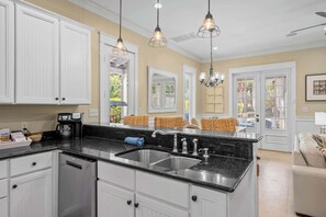 Interior - Sunshine Bungalo-Baytowne-Golf CartINCL-HeatedPool (Miramar Beach)