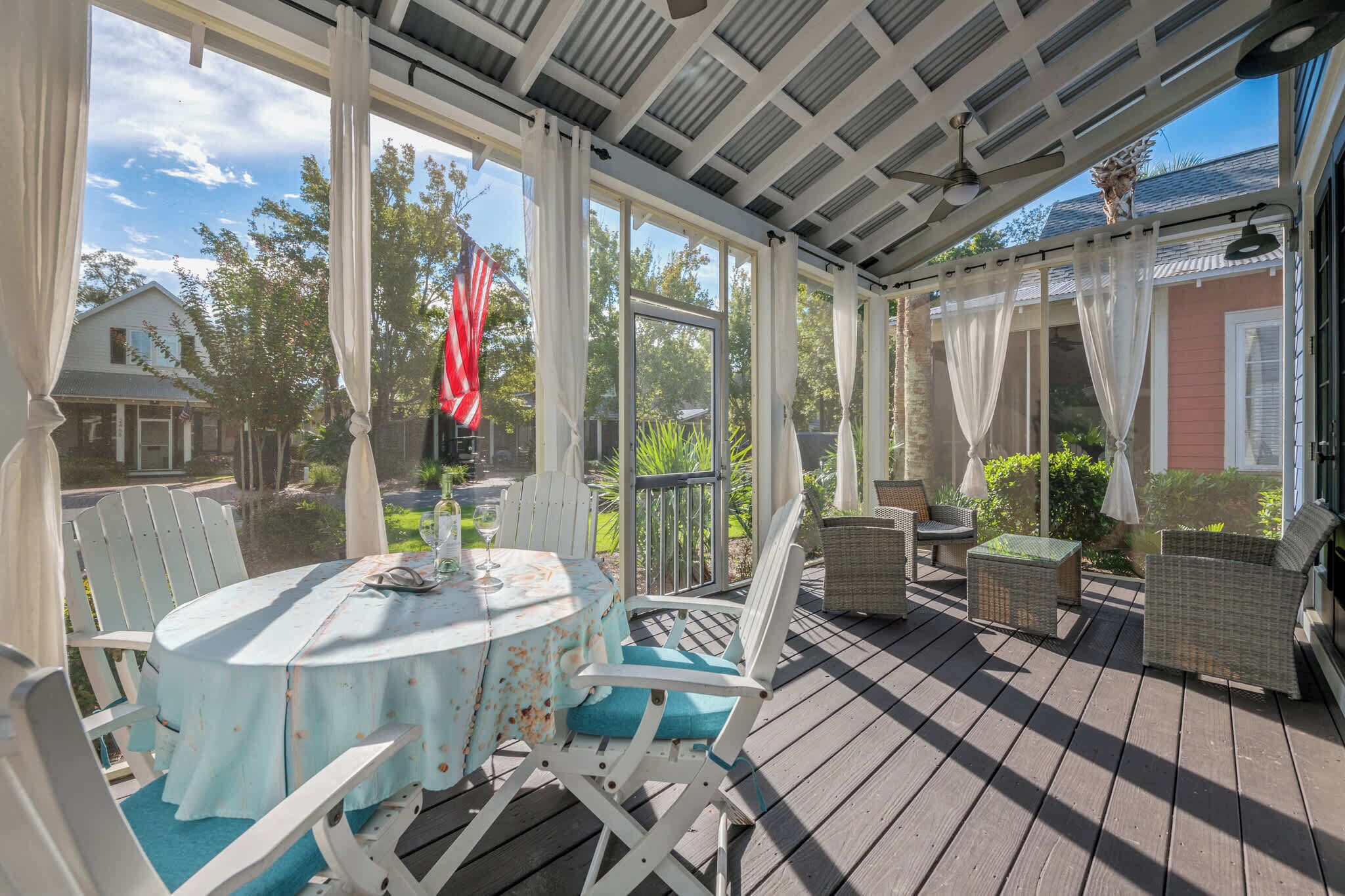 Outdoor dining