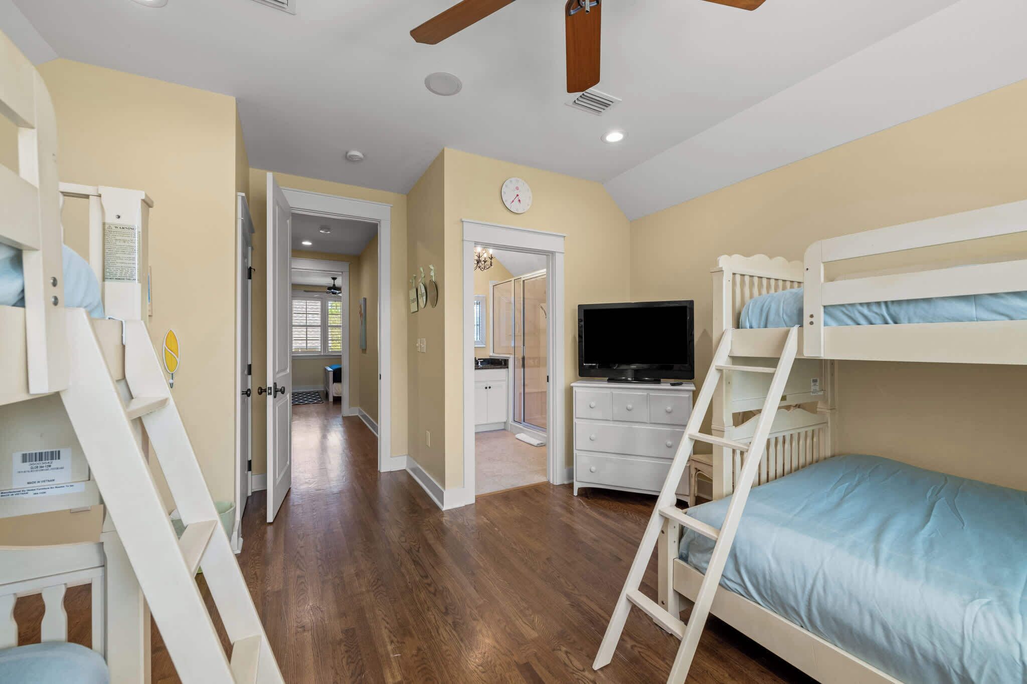 3 sovrum, strykjärn/strykbräda, resesäng och wi-fi