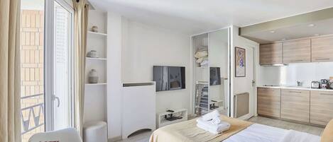 1 soverom, strykejern/-brett, wi-fi og sengetøy