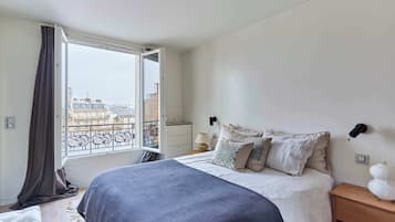 1 habitación, tabla de planchar con plancha, wifi y ropa de cama