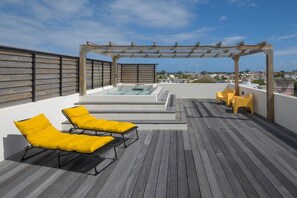 Beheizter Pool