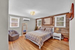 4 habitaciones, escritorio, cuna de viaje y wifi gratis 