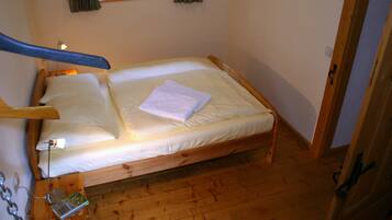 2 Schlafzimmer, Bügeleisen/Bügelbrett, Internetzugang, Bettwäsche