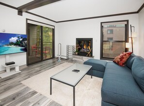 TV connectée, cheminée