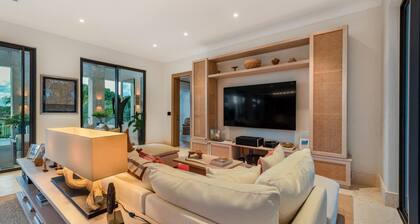 Luxury Golffront Villa With Pool in Puntacana