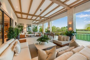 Villa | 6 bedrooms, Internet - Luxury Golffront Villa With Pool in Puntacana (Punta Cana)