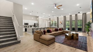 Ferienhaus | 15 Schlafzimmer, Internetzugang