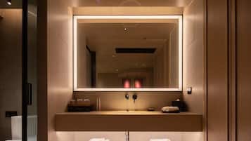 Basic-Zimmer, Stadtblick | Badezimmer