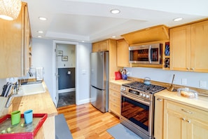 單棟房屋 (4 Bedrooms) | 內部