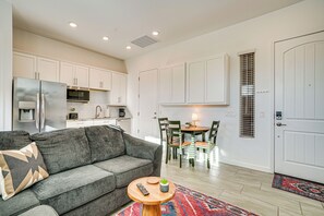 House (1 Bedroom) | Interior